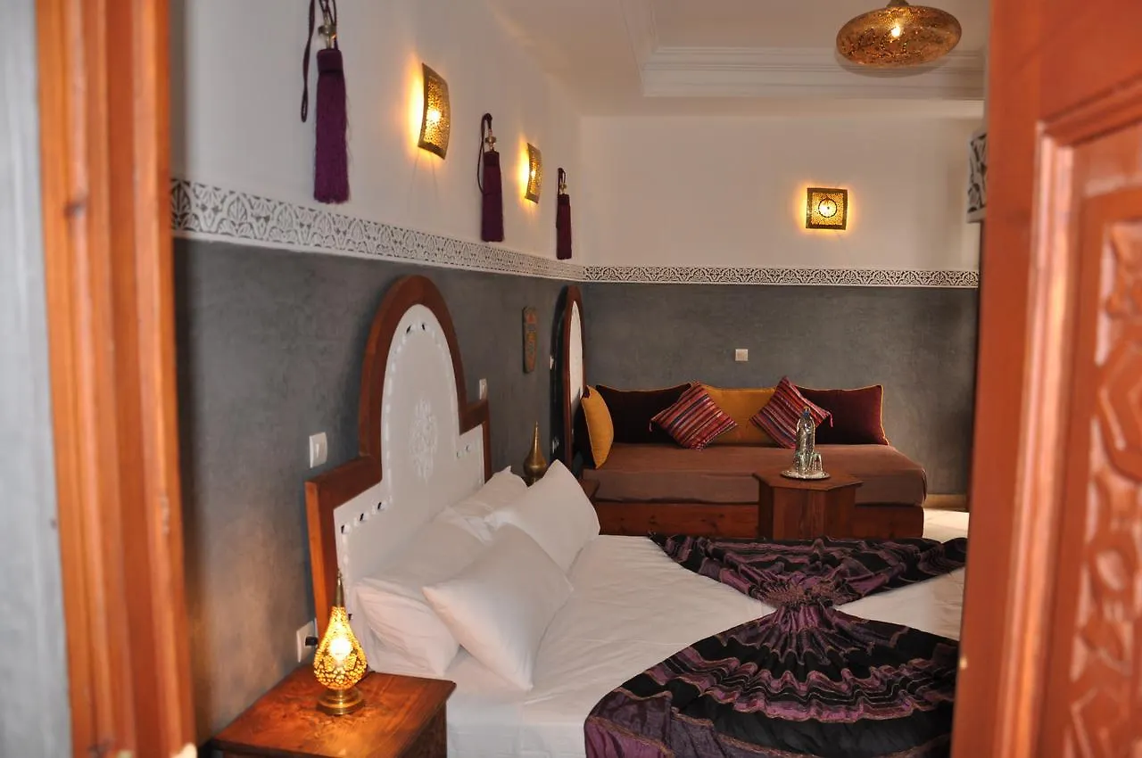 Astra Damus Hotel location
